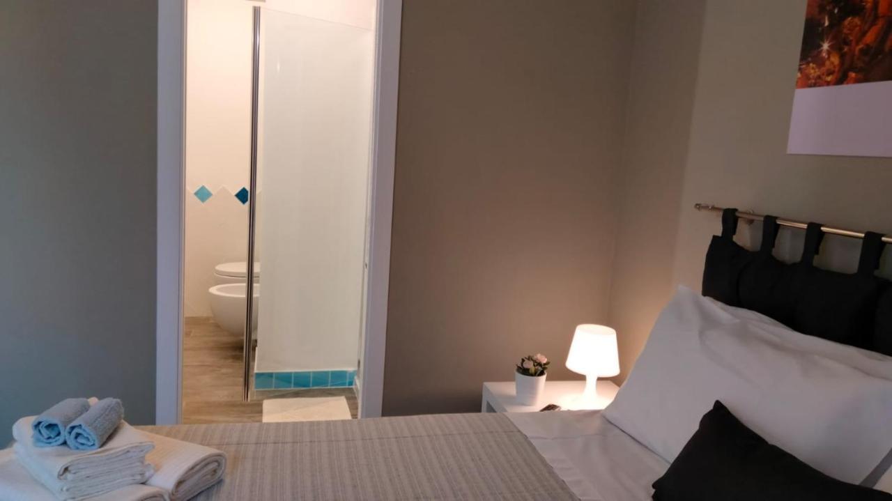 Momhouse - Appartamento - กาญารี ภายนอก รูปภาพ